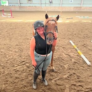 Meet your Posher, Anna